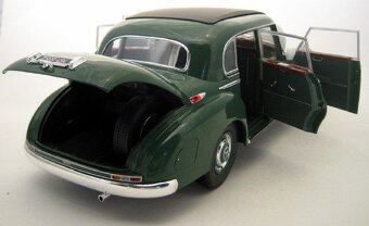 Model 1:18 Mercedes 560 SEL W126 Superclasa 1979-93 Norev - 14