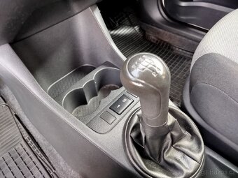 Škoda FABIA 1.4 MPi 63kW, r.v. 7/2011, najeto 152.167 km - 14