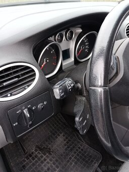 Ford Focus r.v.2011,1,6 benzín, 74 Kw. - 14