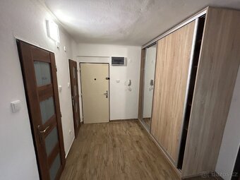 Prodej bytu 3+1 zděné jádro 82 m2 - 14