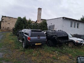 MITSUBISHI L200 DÍLY - 14