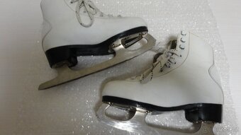 Dívčí brusle Crowned vel. 32 - 35, - 14