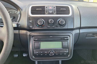 Škoda Fabia Combi II 1.4 16V 63 kW, rok 2009 - 14