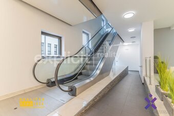 Pronájem obchodních prostor v centru města 142 m2 - Uherský  - 14