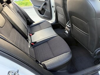 Škoda Octavia 3 1.4 tsi 103kw elegance 46 tkm CANTON Xenony - 14