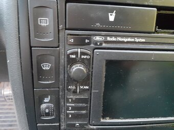 FORD GALAXY 2,0 TDI GHIA,7-MÍST,XENONY,TAŽNÉ - 14