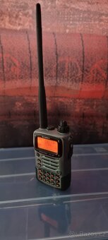Yaesu VX-7R vč příslušenství. - 14