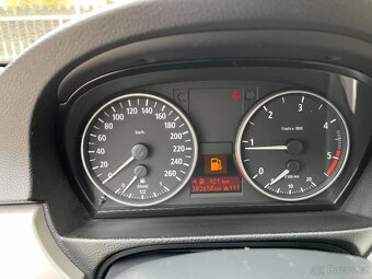 BMW e90 320d - 14