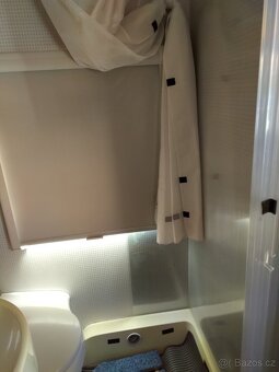 obytný automobil - 14