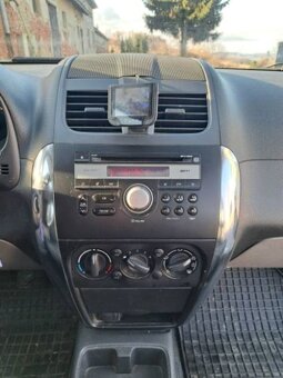 Suzuki SX4 1.6 4WD 88kW benzín 2014 - 14