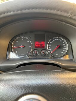 Prodám Volkswagen Caddy life 1.9 TDI 77kw - 14