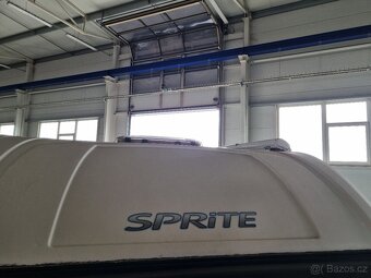 Karavan Sprite Quattro FB pro šest osob rok 2012 - 14