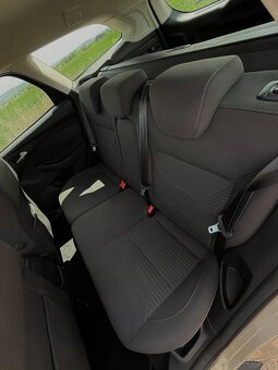 Ford Focus 2.0 TDCi  - Automat - 14