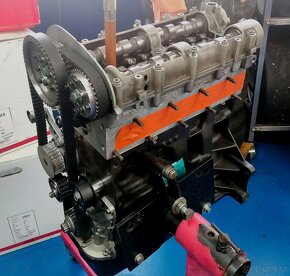 Závodní motor VW 1,6 16V  204 PS Nabízíme k prodeji závodně - 14