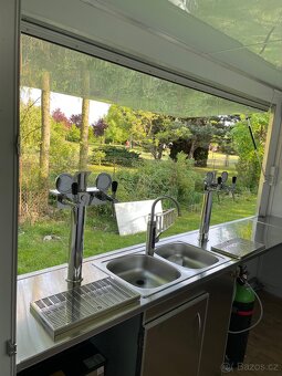 Pojízdná gastro prodejna - 14