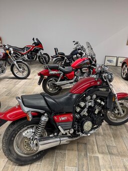 Koncici vystava moto  v Tesco -Shopland Opava-slevy do 14.8. - 14