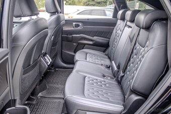 Kia Sorento 2.2 142kW platinum+ 4X4 - 14