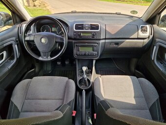 Škoda Fabia 2  SPORT 1,4 16 V 63 KW - 14