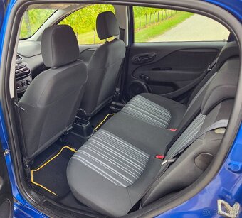 Fiat Punto 1.2 51KW/69 koní R.V.11/2011 - 14