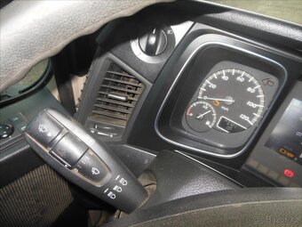 Mercedes-Benz 1843 Actros, Hydraulika - 14