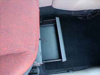 Renault Modus 1,2 16V - 14