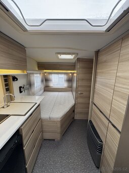 Adria Altea 472 PU ~ Francouzská postel - 14