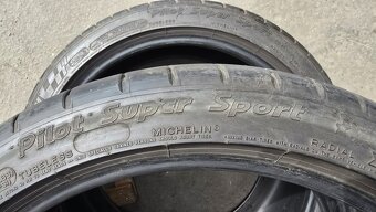 Letní pneu 265/35/19 Michelin - 14