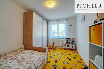 Prodej bytu 3+kk 76,2 m² s balkonem , vlastní parkovací stán - 14
