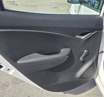 HYUNDAI Ix 20 1.4  LPG  2012 - 14