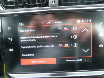 Citroen C3 1.2i  Purotech  Supreme po 1.majiteli - 14