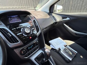 FORD FOCUS ST-LINE  1.6 16V  110 KW  KAMERA NAVI - 14