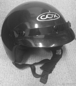 Motobundy, kožené motokalhoty, Helma MT, Přilba Cox, Brno - 14