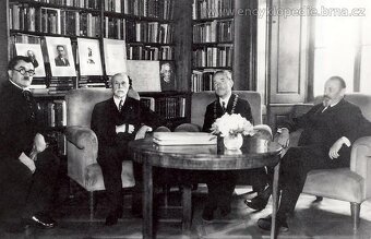 UNIKÁTNÍ Zlatá souprava Šperků - KAREL EBNER -Náramek a Brož - 14