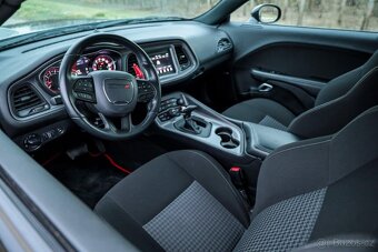 DODGE CHALLENGER R/T 5.7 V8 2023/3 28800km - 14