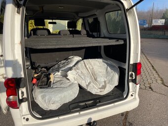 Prodám Nissan NV200 1.5 dCi 81 kW, najeto 102000 km - 14