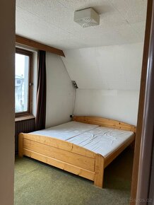 Rozlehlý rodinný dům240m2, dispozice 6+kk / Městec Králové - 14
