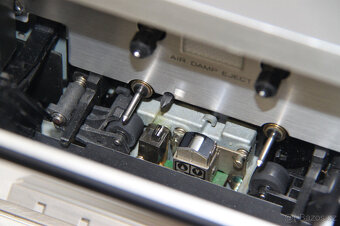 Hitachi D-5500 M Kazetový magnetofon Tape Deck D-5500M - 14