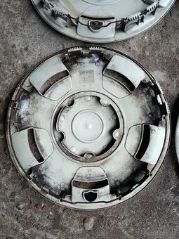 Originál poklice Ford Transit r15 - 14