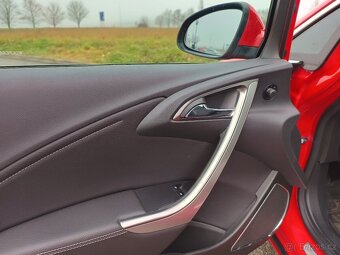 Opel Astra J, 1.4 turbo, TAŽNÉ, 81tis km, VÝBORNÝ STAV - 14