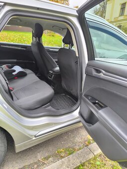 Ford Mondeo mk5 - 14