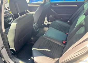 Volkswagen Passat 2.0BiTDI 176kW Highline - 14
