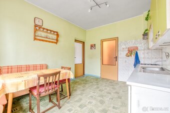 Rodinný dům, který má pevné základy v Hošťálkové - 14