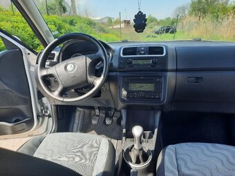 Škoda Fabia 2 1.4 16v 63kw r.2009 SPORT servisní kniha - 14