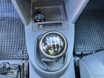 Volkswagen Touran 1.9 TDI 77kW Highline - 14