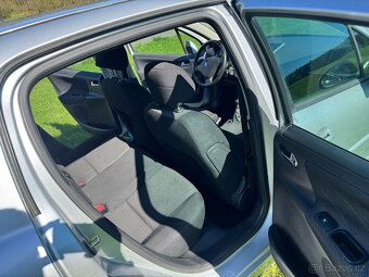 Peugeot 207 1.6 5 dveří Nová STK - 14