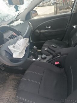 Renault Fluence 1.6i 82kw 6/2015 - 14