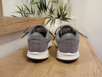 Nike dámské sportovní tenisky vel. 41 - 14