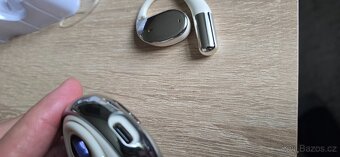 Bluetooth sluchátka za uši vhodná pro sport - 14