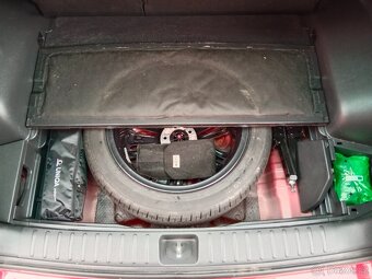 Hyundai Tucson 2.0 CRDi 100kW SUV 4x4GO lim. edice, r. 2018 - 14