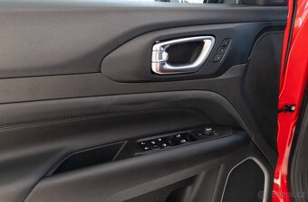 Jeep Compass 1.5 e-Hybrid Summit A/T - 14